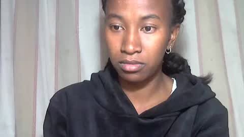 minouch211907 online show from November 15, 2025, 7:21 pm