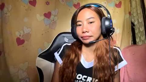 Kayla online show from July 25, 2026, 3:37 am