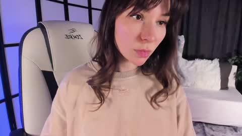 Snapshot of mintrose chatting on March 2, 2025, 11:07 am Rosie online show from March 2, 2025, 11:07 am