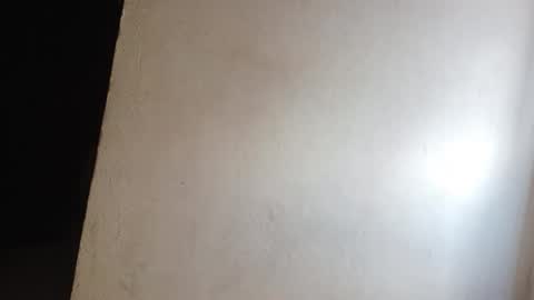 minu_amor online show from March 22, 2026, 3:37 pm