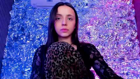 Snapshot of mipsymipson chatting on January 21, 2025, 8:19 am NEXT STREAM NOVEMBER 27282930 online show from January 21, 2025, 8:19 am