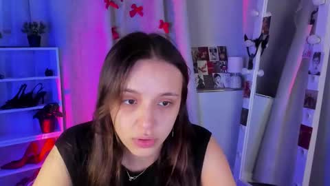 Snapshot of mipsymipson chatting on September 19, 2025, 9:54 am NEXT STREAM NOVEMBER 27282930 online show from September 19, 2025, 9:54 am