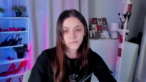 Snapshot of mipsymipson chatting on October 20, 2025, 9:21 am NEXT STREAM NOVEMBER 27282930 online show from October 20, 2025, 9:21 am