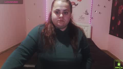 Snapshot of mira_cle_ chatting on April 23, 2026, 8:13 am mira_cle_ online show from April 23, 2026, 8:13 am