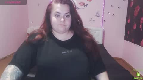 Snapshot of mira_cle_ chatting on May 21, 2026, 10:44 am mira_cle_ online show from May 21, 2026, 10:44 am