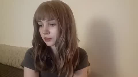 Snapshot of mira_doll chatting on December 18, 2025, 2:56 pm Mira doll online show from December 18, 2025, 2:56 pm