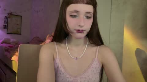 Snapshot of mira_jadee chatting on April 25, 2026, 9:12 pm Mira online show from April 25, 2026, 9:12 pm