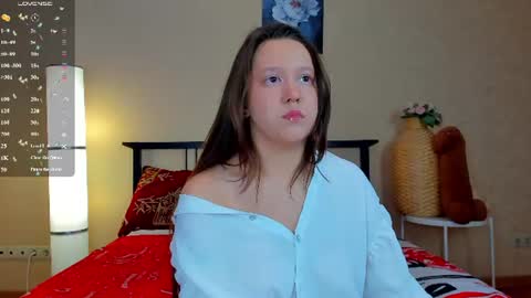 Mira online show from June 17, 2026, 2:58 am