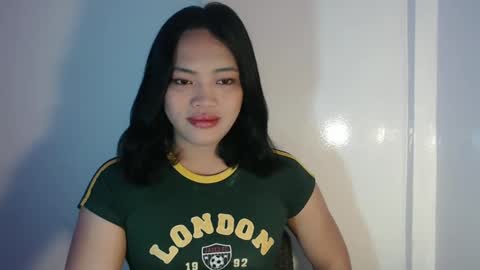 Mira Bella online show from March 6, 2025, 6:52 am