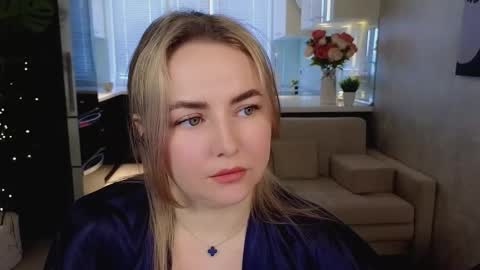 Mira online show from March 26, 2026, 2:06 am