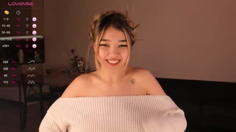 Snapshot of miraann chatting on March 8, 2025, 9:28 am Mirana online show from March 8, 2025, 9:28 am