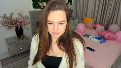 Emma online show from February 27, 2025, 10:53 pm