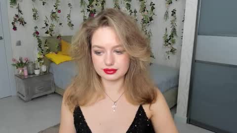 Emma online show from October 25, 2025, 10:01 am