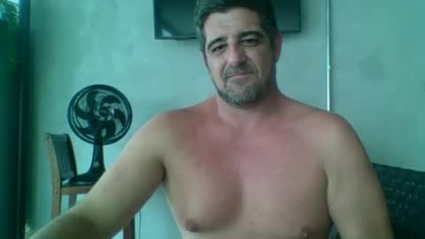 Snapshot of miradot82 chatting on January 15, 2025, 8:05 pm miradot82 online show from January 15, 2025, 8:05 pm