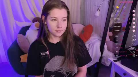 Snapshot of mirafalls chatting on May 27, 2026, 1:57 am Mira online show from May 27, 2026, 1:57 am