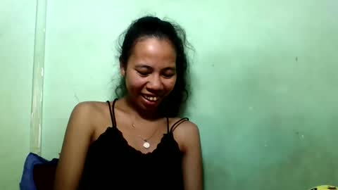 mirah881 online show from May 15, 2026, 9:38 am