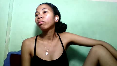 mirah881 online show from May 20, 2026, 7:47 am