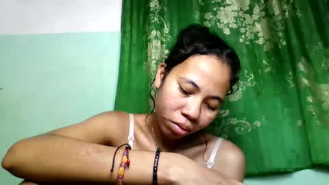 mirah881 online show from May 28, 2026, 7:00 pm