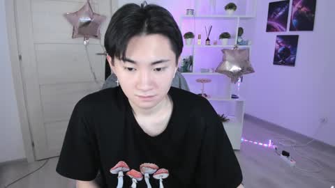              online show from January 25, 2025, 2:58 am