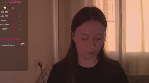 Kira online show from January 16, 2026, 1:04 pm