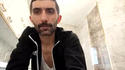 miranayaz663 online show from April 7, 2026, 2:06 pm