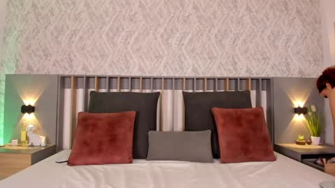 Miranda online show from December 24, 2024, 3:05 am