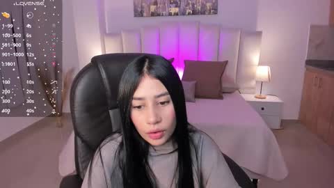 Snapshot of miranda_crawfor chatting on September 20, 2025, 12:17 pm miranda_crawfor online show from September 20, 2025, 12:17 pm