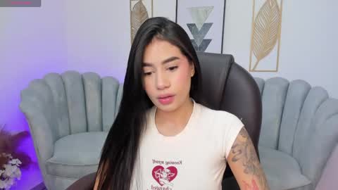 miranda_crawfor online show from April 23, 2026, 3:14 pm