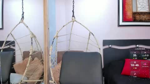Snapshot of miranda_doll_ chatting on April 20, 2026, 12:08 pm online show from April 20, 2026, 12:08 pm