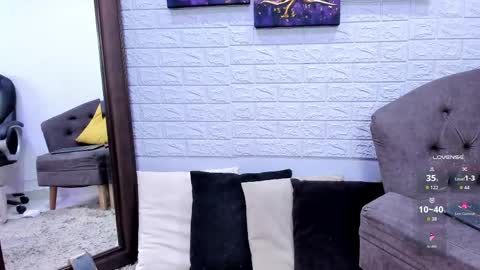 Snapshot of miranda_doll_ chatting on April 22, 2026, 12:07 pm online show from April 22, 2026, 12:07 pm