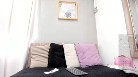 Snapshot of miranda_doll_ chatting on May 11, 2026, 2:45 pm online show from May 11, 2026, 2:45 pm