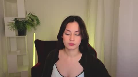 Jasmine online show from October 22, 2025, 5:19 am