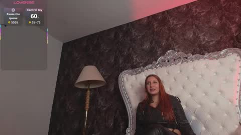 Snapshot of mirandasould chatting on February 4, 2026, 12:44 pm Miranda online show from February 4, 2026, 12:44 pm