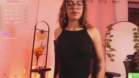 MIRANDA HERNANDEZ online show from February 22, 2026, 5:19 am