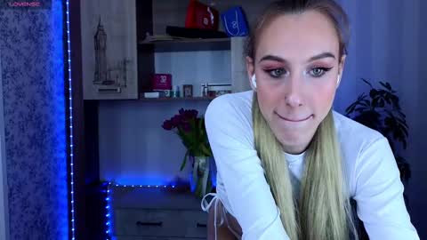 miraraid online show from March 10, 2025, 5:54 am