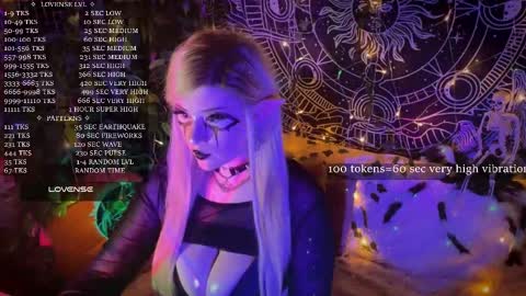 mirareed online show from October 7, 2025, 1:47 am