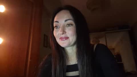 Christina online show from April 23, 2026, 8:00 pm