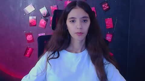 Snapshot of miri_miss chatting on November 22, 2025, 12:48 pm Miri online show from November 22, 2025, 12:48 pm