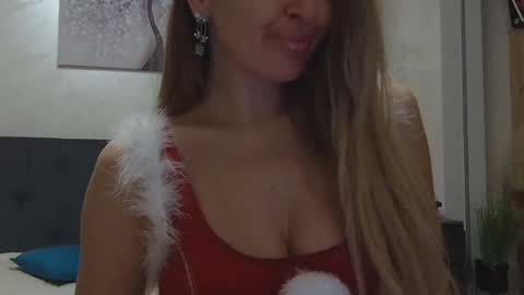 miriam04 online show from December 24, 2024, 10:17 pm