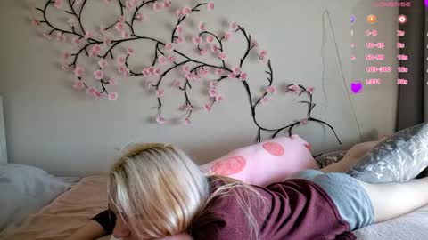 Snapshot of misamew chatting on March 24, 2026, 9:47 am MisaMew online show from March 24, 2026, 9:47 am