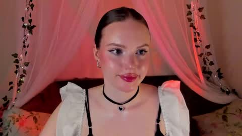 Snapshot of mish_ka3 chatting on January 7, 2025, 7:59 pm Misha online show from January 7, 2025, 7:59 pm