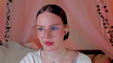 Snapshot of mish_ka3 chatting on February 8, 2025, 7:05 pm Misha online show from February 8, 2025, 7:05 pm