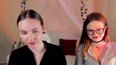 Snapshot of mish_ka3 chatting on November 13, 2025, 6:45 am Misha online show from November 13, 2025, 6:45 am