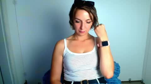 Mishelle online show from August 5, 2026, 12:52 pm
