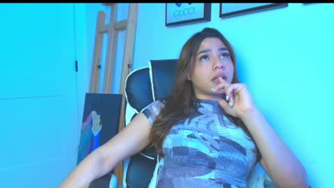 instagram   mishell hadid online show from April 5, 2026, 6:43 am