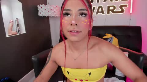 Snapshot of miss___allison chatting on May 15, 2026, 11:06 am Allison online show from May 15, 2026, 11:06 am