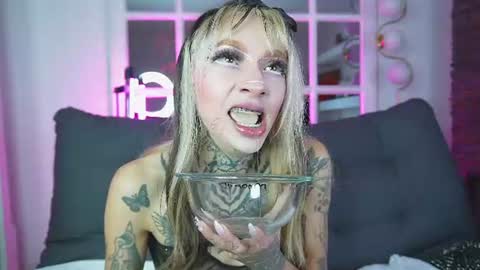 miss___angel online show from July 28, 2026, 11:05 am