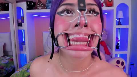 Megan online show from February 16, 2026, 2:24 pm