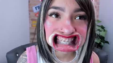 Abigail online show from October 9, 2025, 9:46 pm