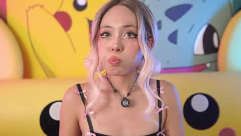 Snapshot of miss__aly chatting on April 23, 2026, 6:10 pm Ally online show from April 23, 2026, 6:10 pm